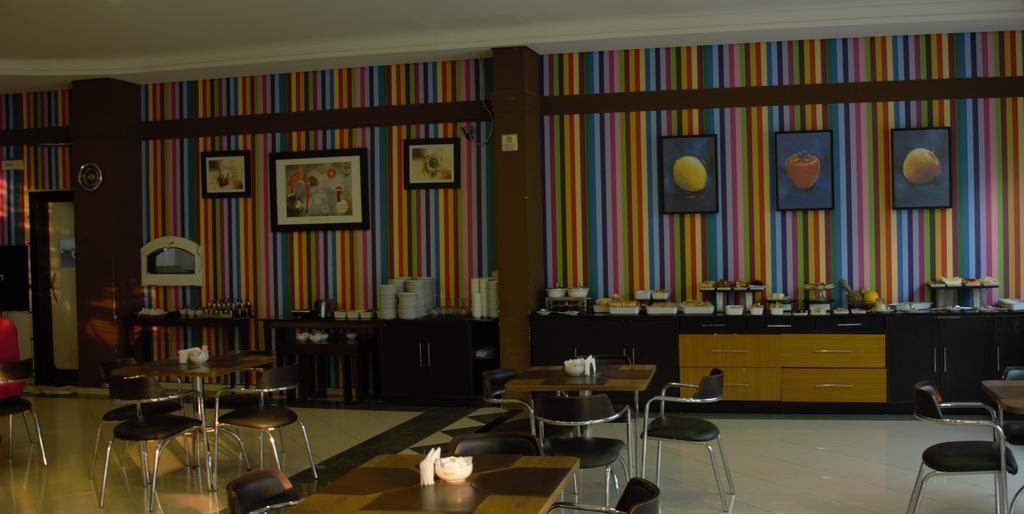 Delcas Hotel Cuiabá Eksteriør bilde